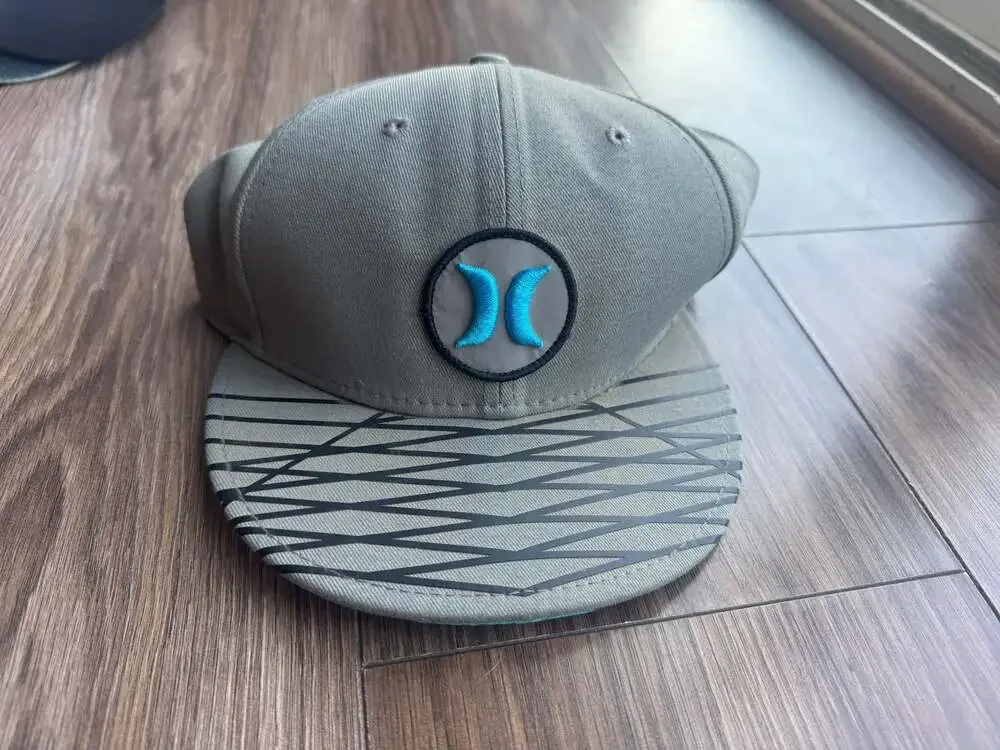 Hurley New Era 9Fifty Snapback Cap Gray Blue